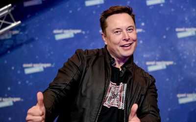 'SNL': Elon Musk Causes Controversy With Medical Reveal During Monologue